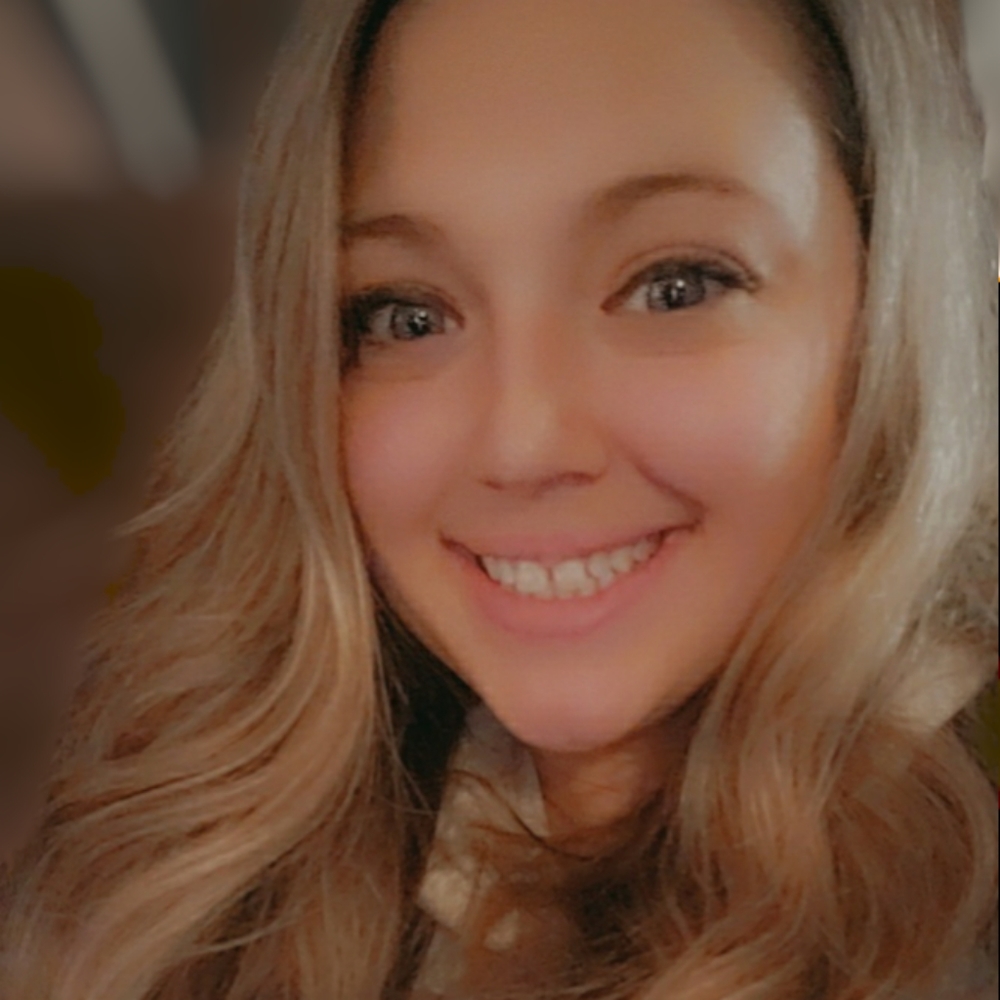 Meet your Posher, Jaclyn